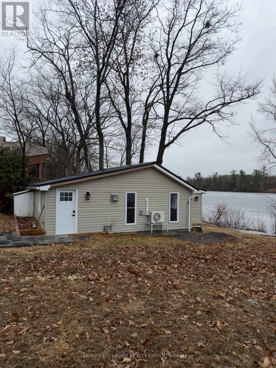 1114 BAYVIEW DRIVE - 3