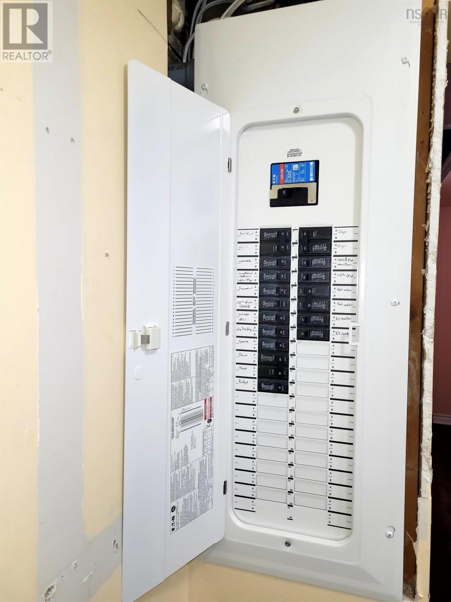 Property 11 of 42 of 4 Queen Street