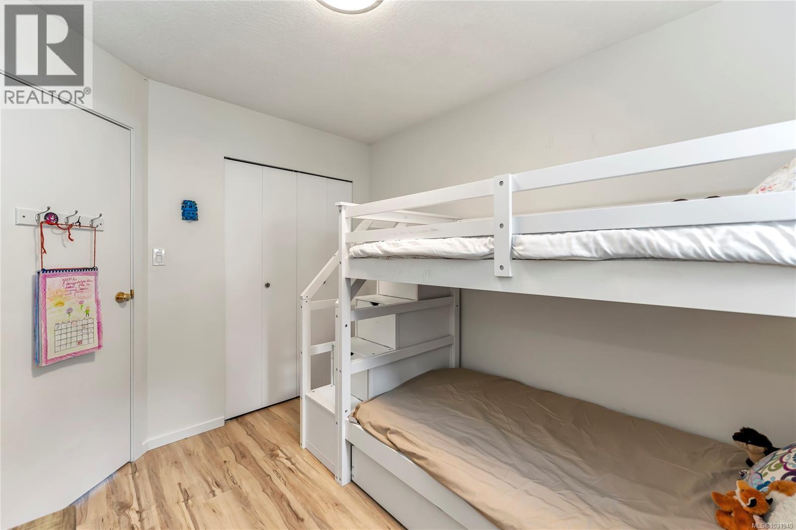 #7 3242 COWICHAN LAKE RD - 22