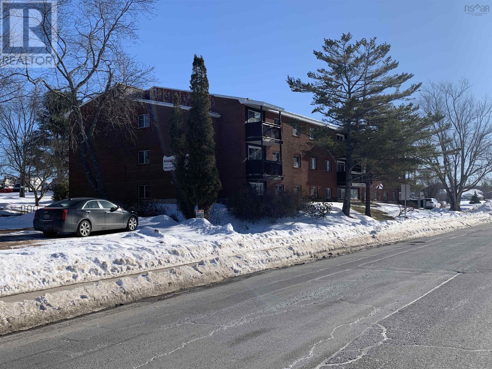 Property 41 of 41 of 1011 Burgess Crescent