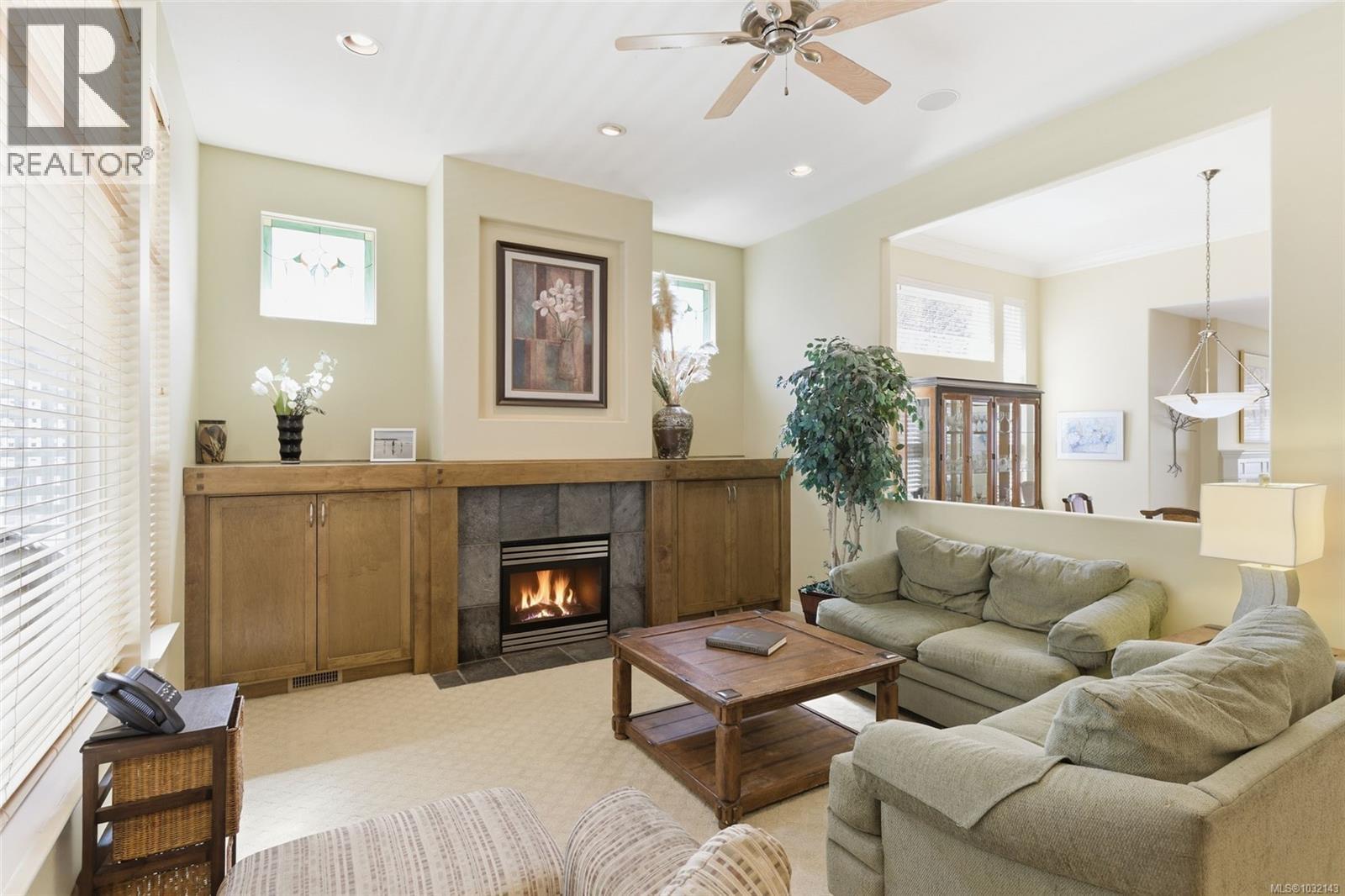 1377 CAPE COD DR - 18