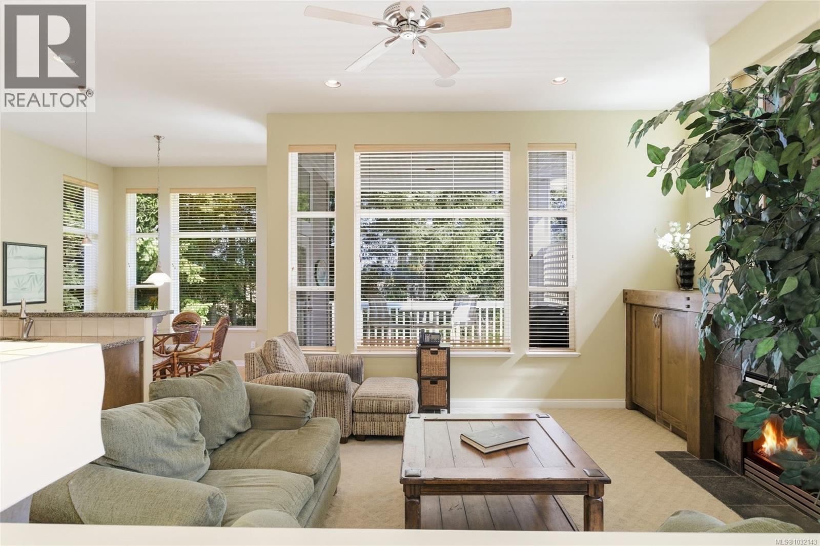 1377 CAPE COD DR - 19