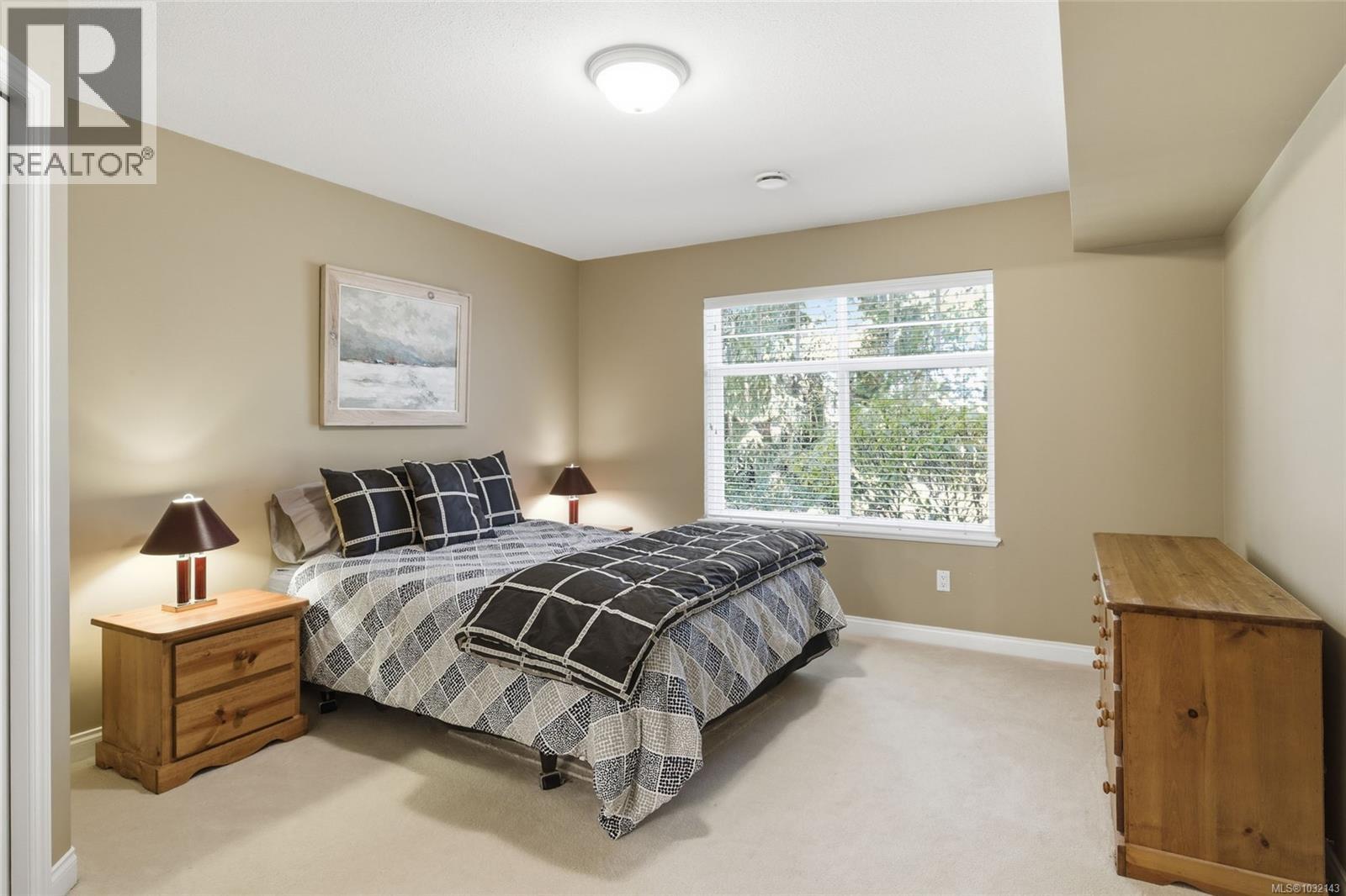 1377 CAPE COD DR - 28