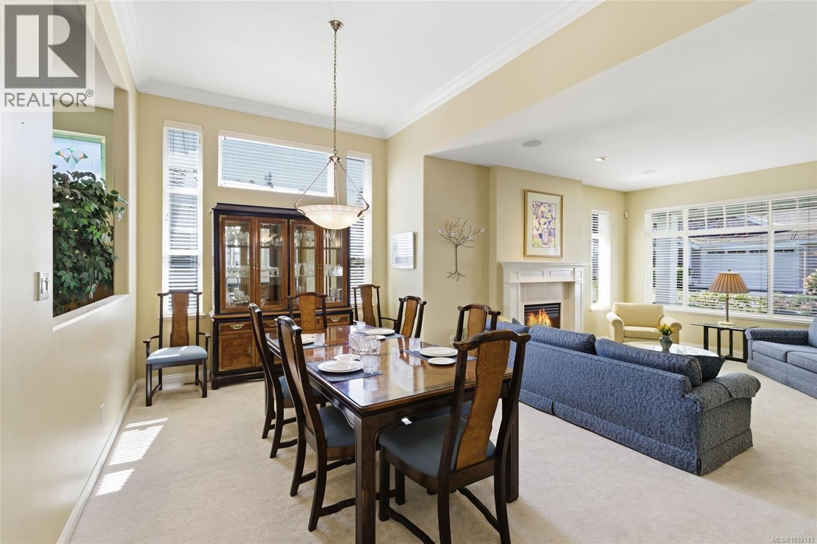 1377 Cape Cod Dr - 3