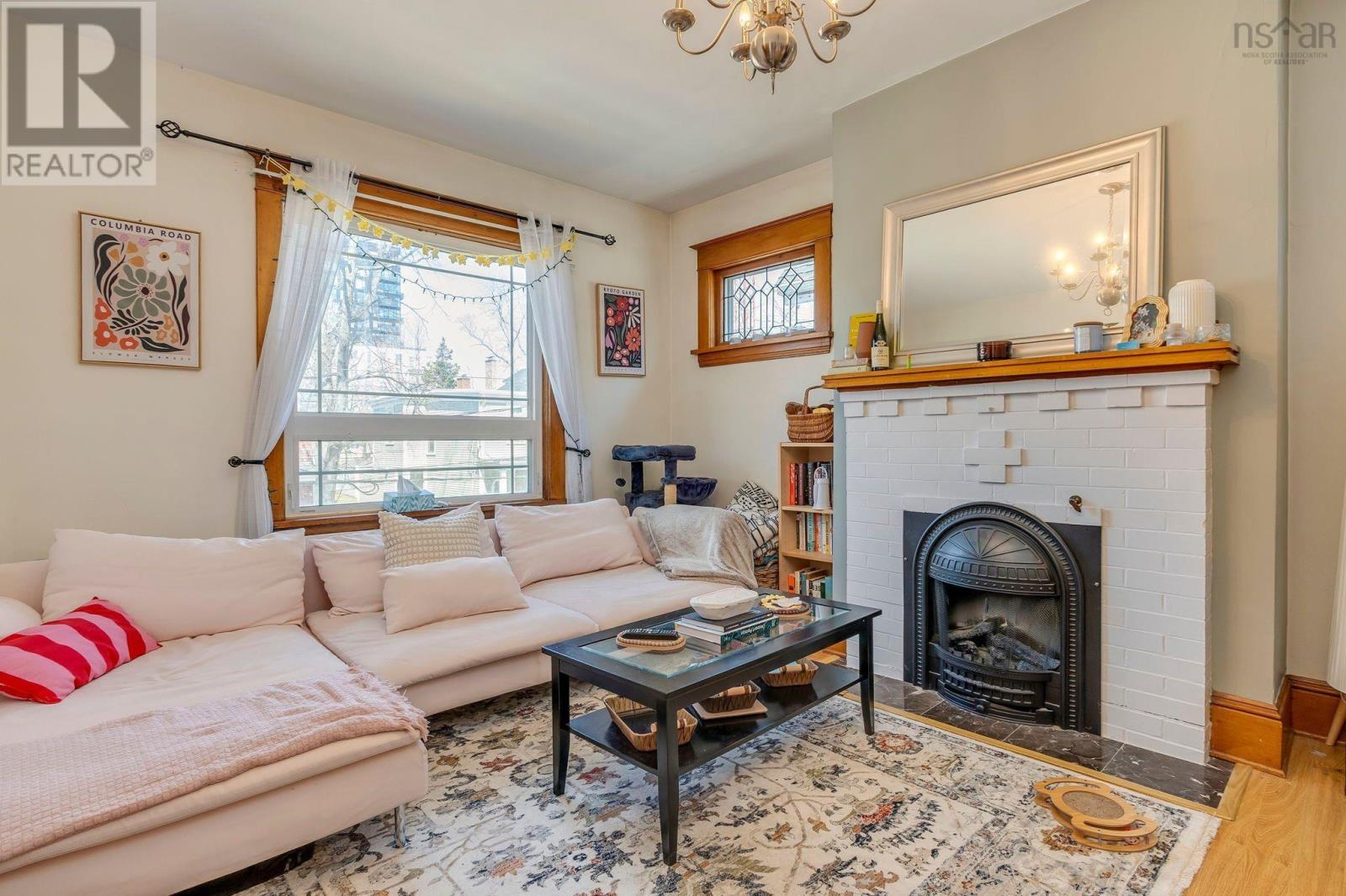 Property 22 of 45 of 6030/6032 Cherry Street