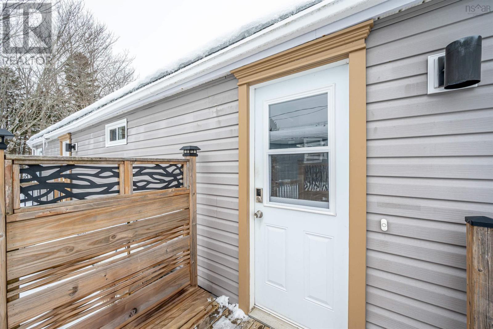 Property 26 of 30 of 40 Champlain Avenue