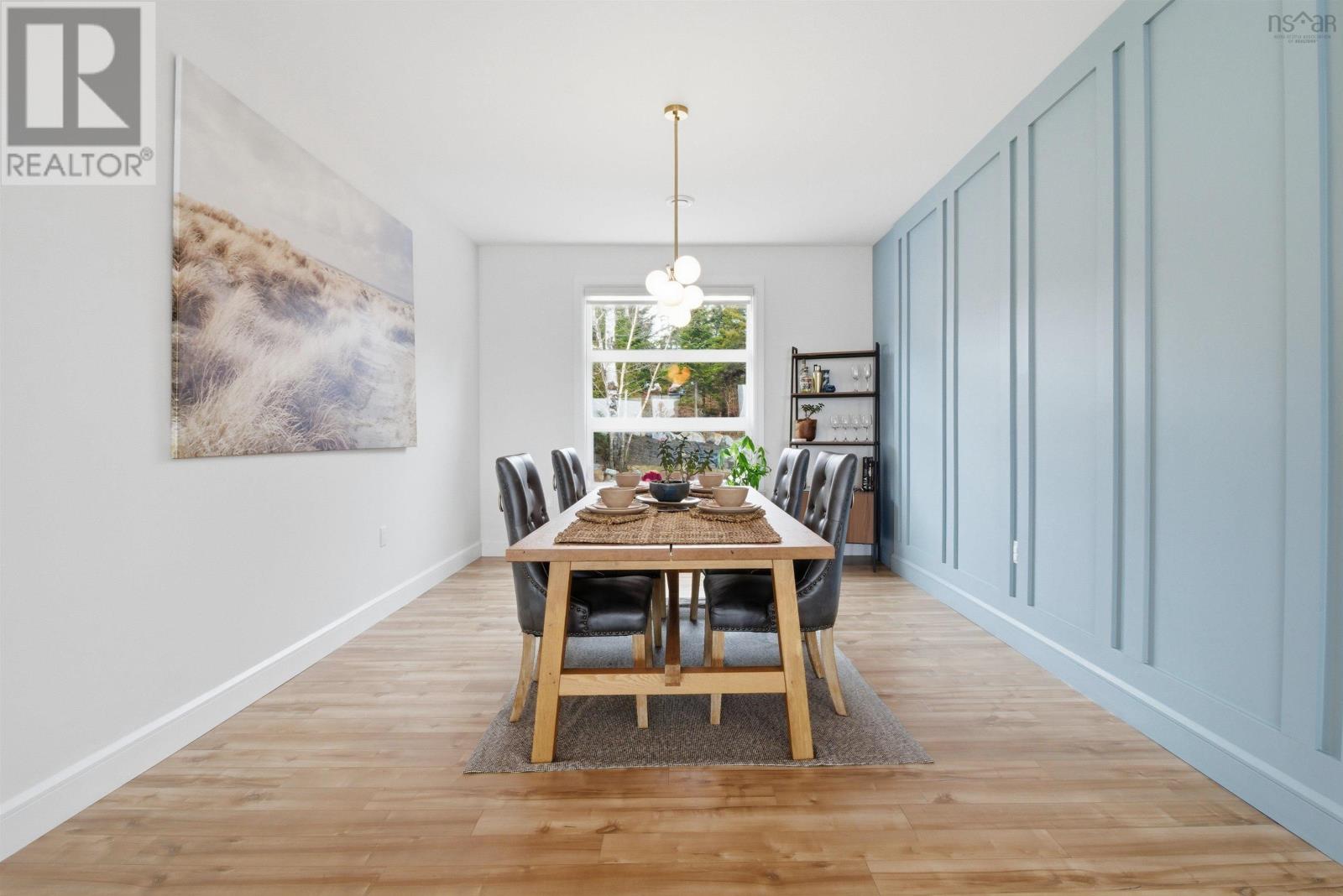 Property 18 of 42 of 107 Amelinda Crescent, 105 Amelinda Crescent