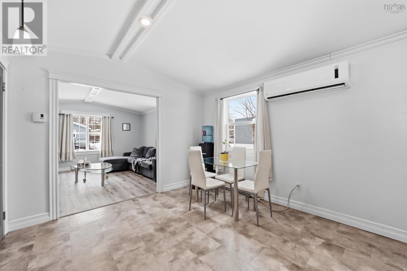 Property 8 of 30 of 40 Champlain Avenue