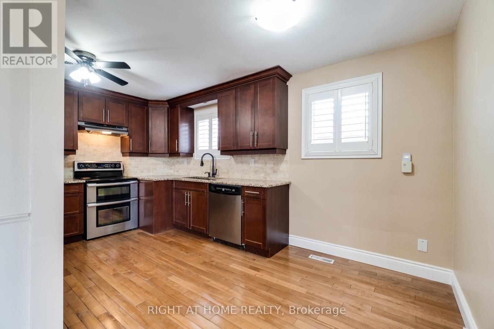 109 REXWAY DRIVE - 13