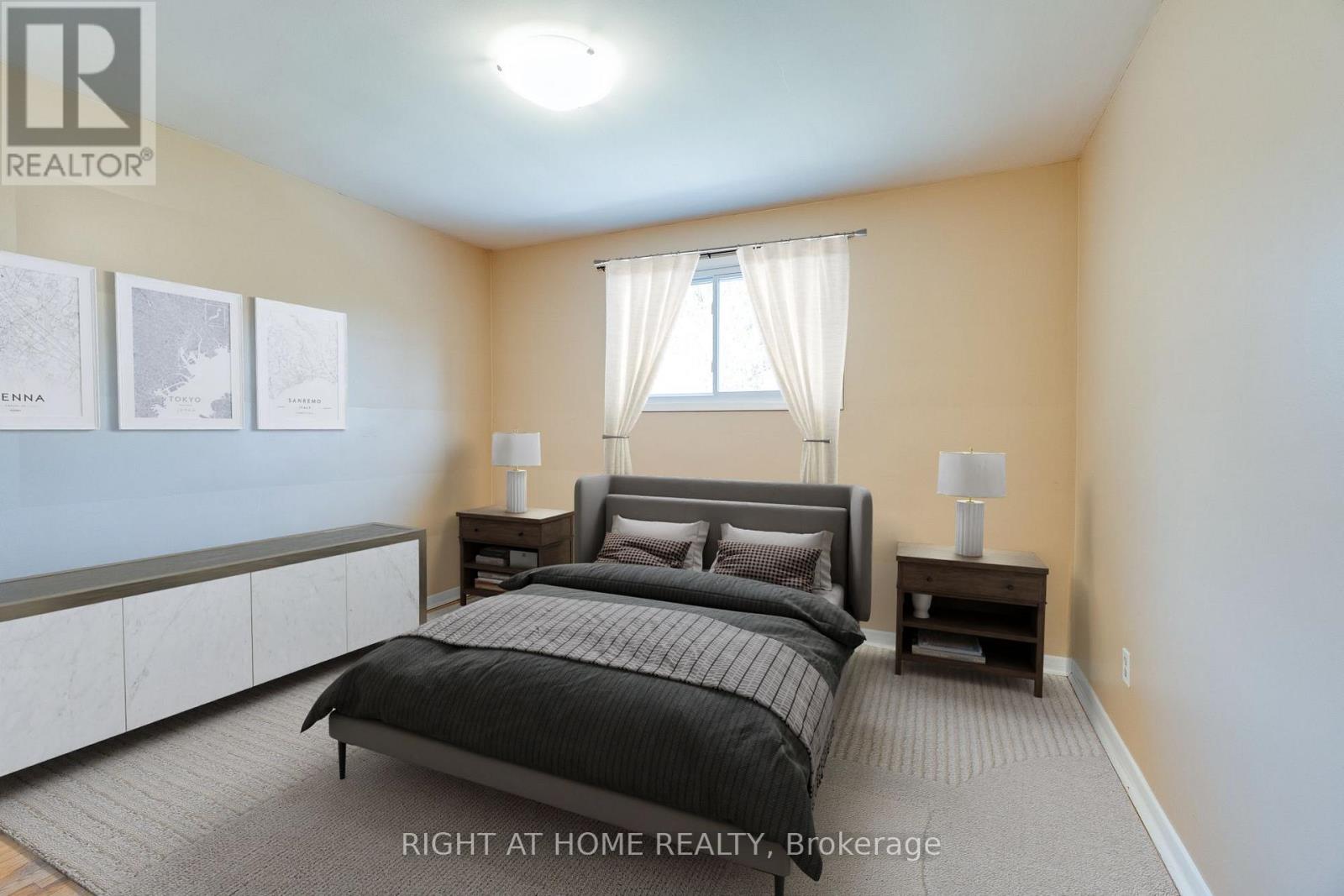 109 REXWAY DRIVE - 18