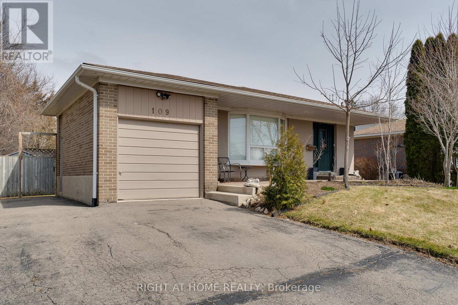 109 REXWAY DRIVE - 35
