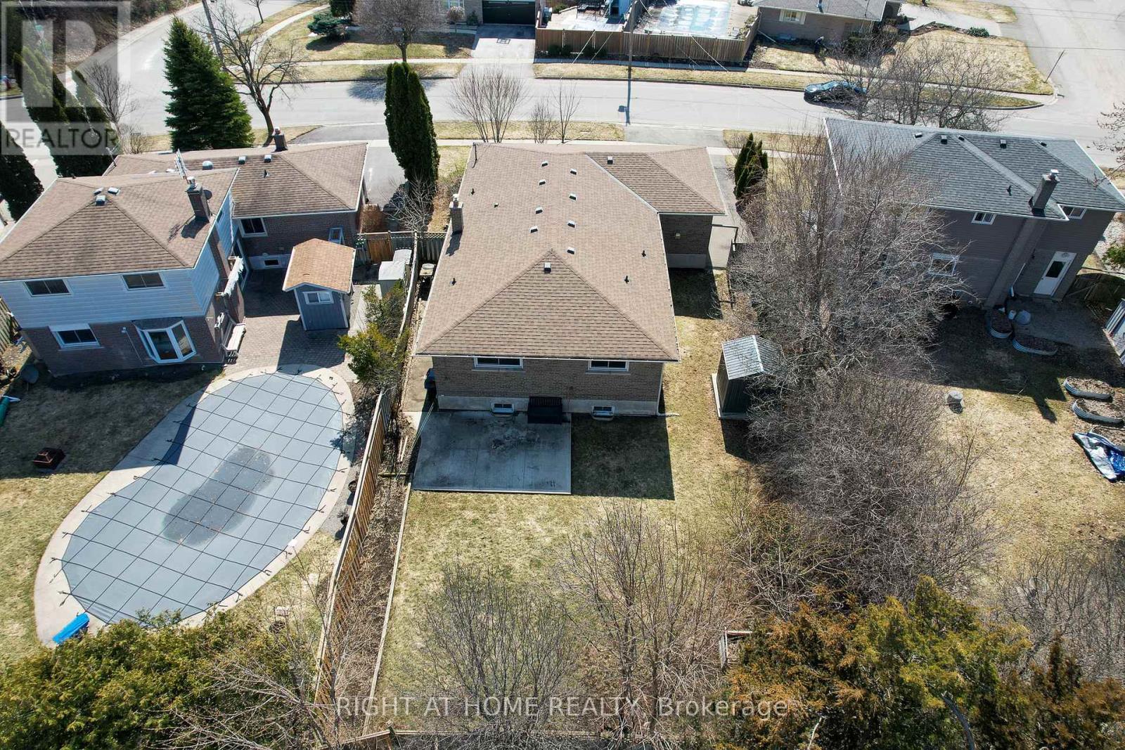 109 REXWAY DRIVE - 37