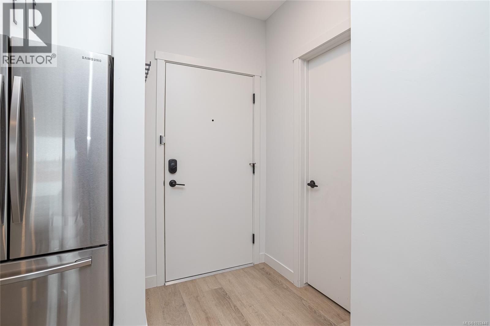 #204 2469 GATEWAY RD - Image 3