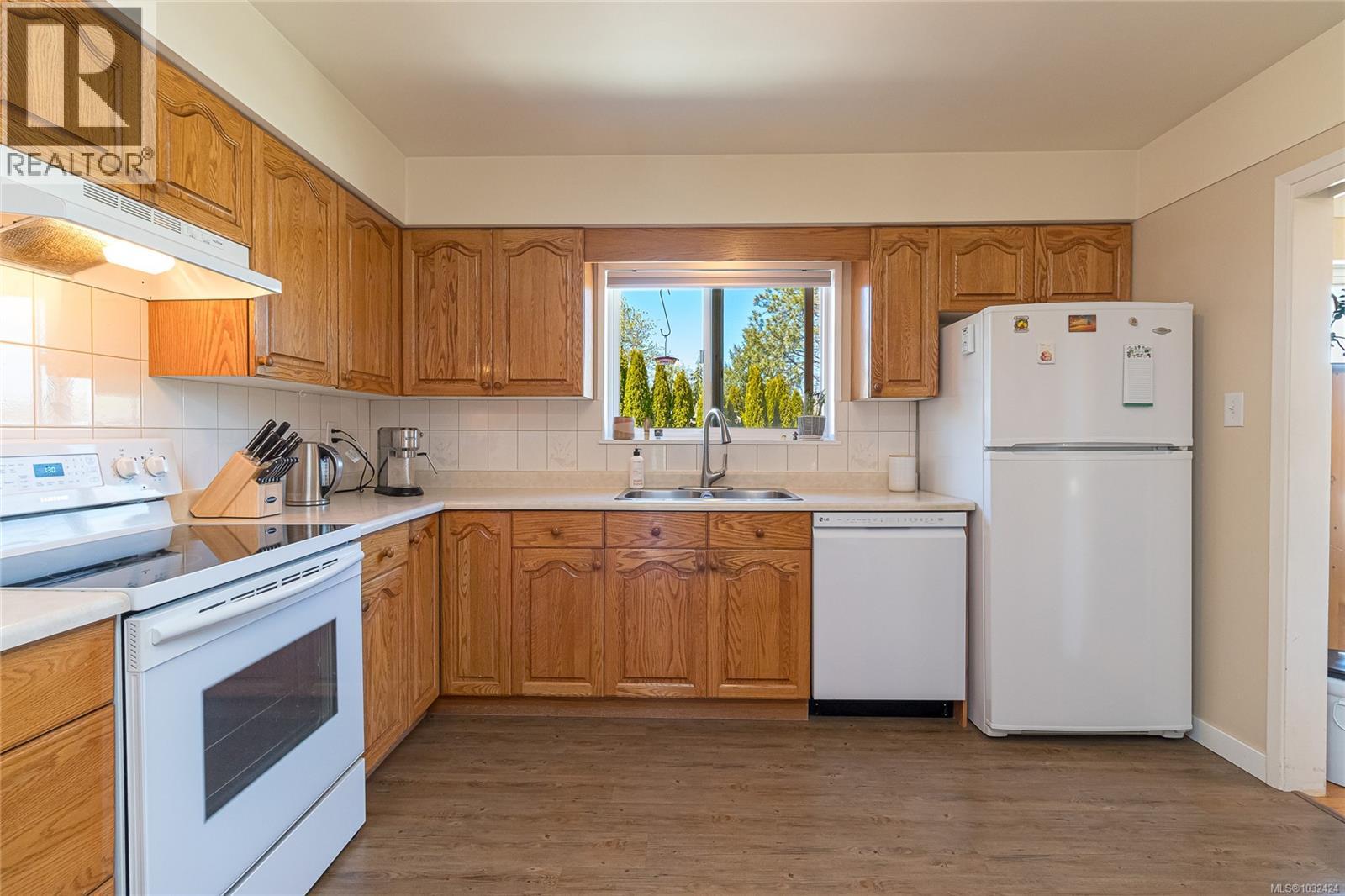  3040 Dysart Road, Saanich