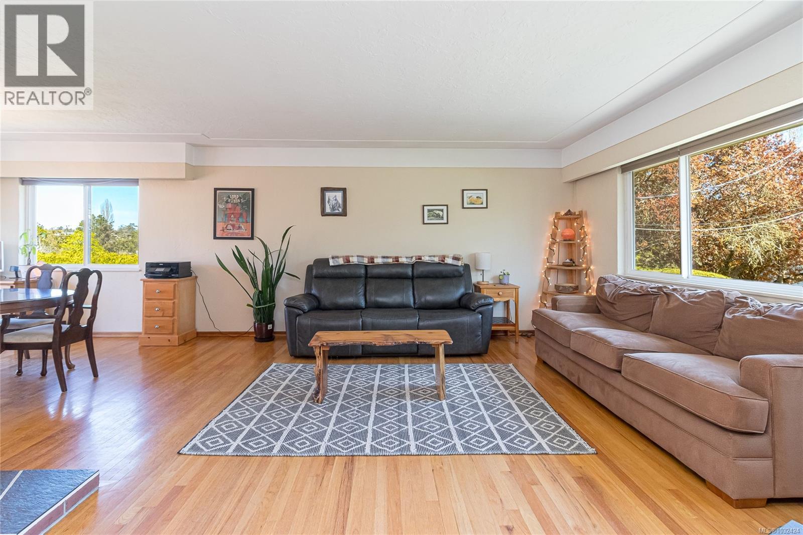  3040 Dysart Road, Saanich