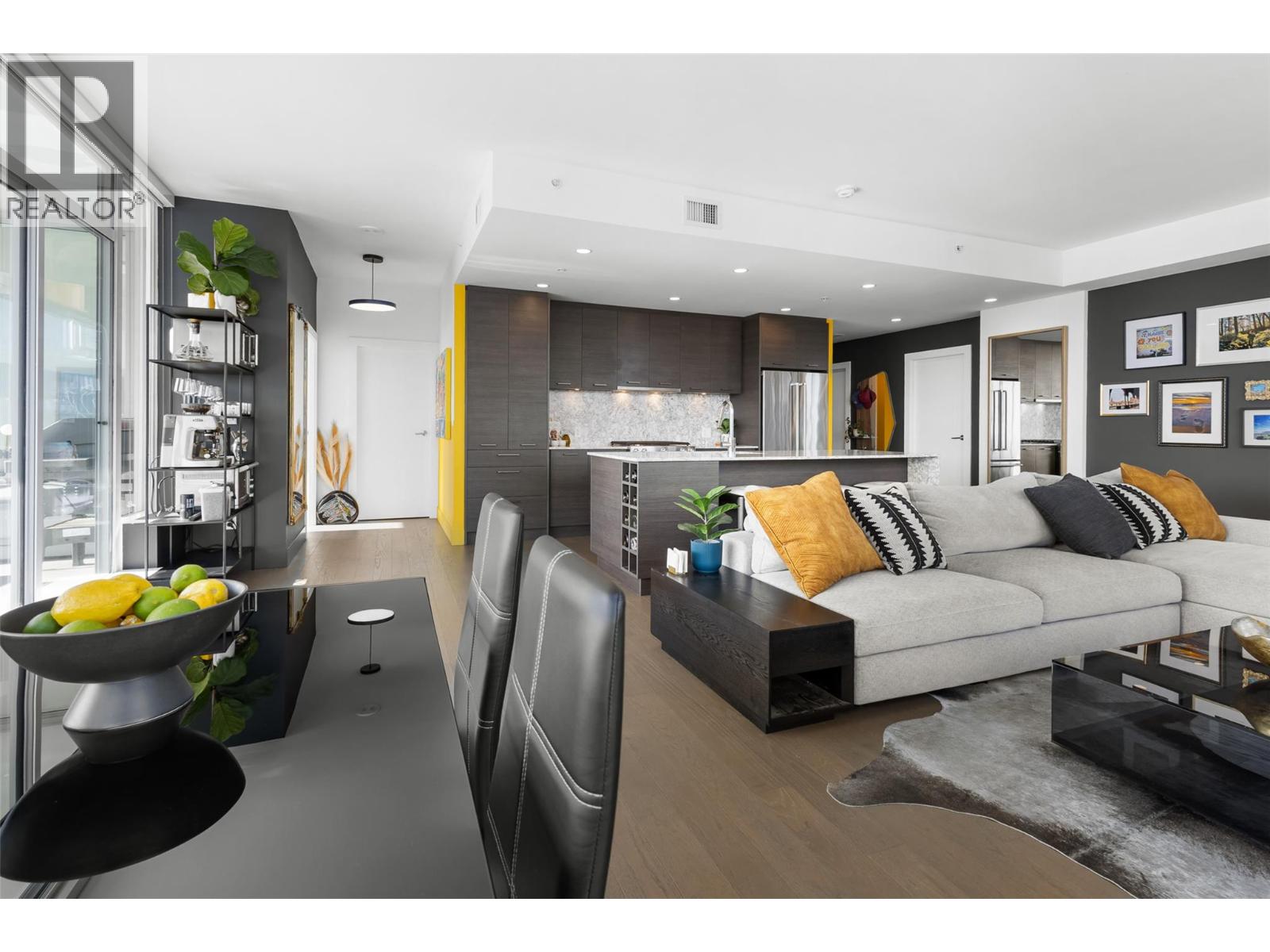 2003 1191 Sunset Drive, Kelowna