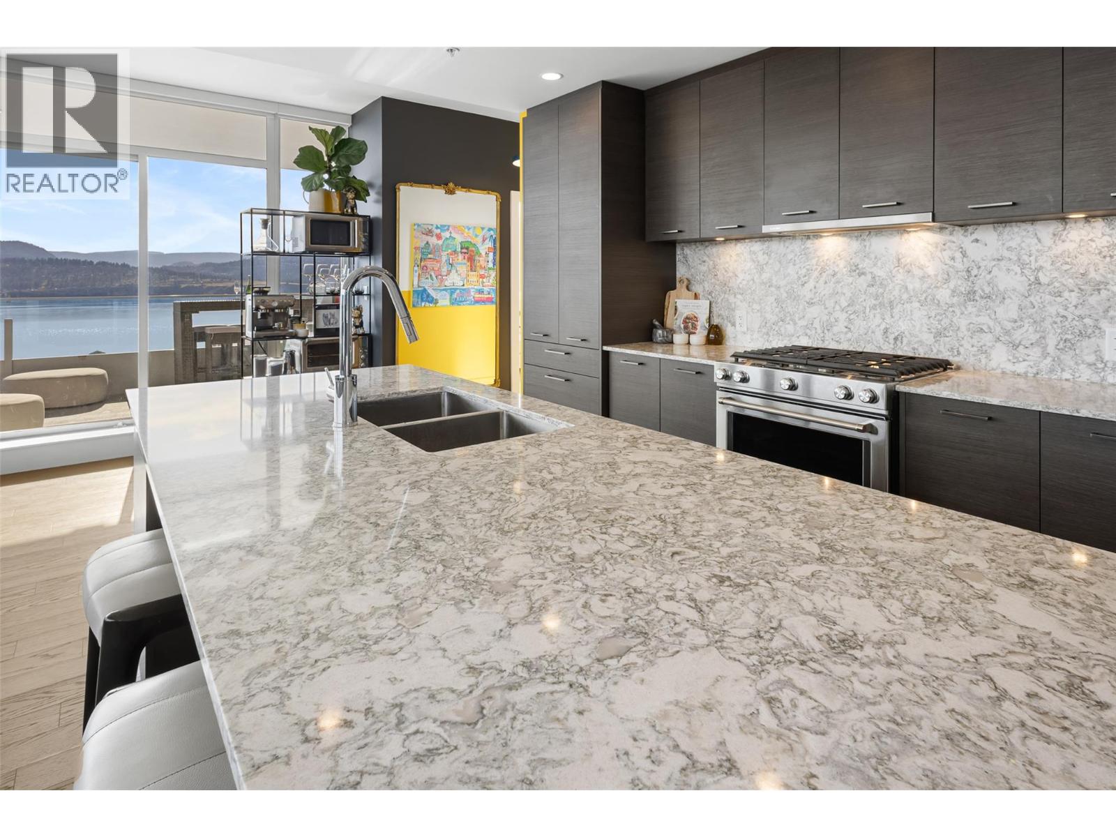 2003 1191 Sunset Drive, Kelowna