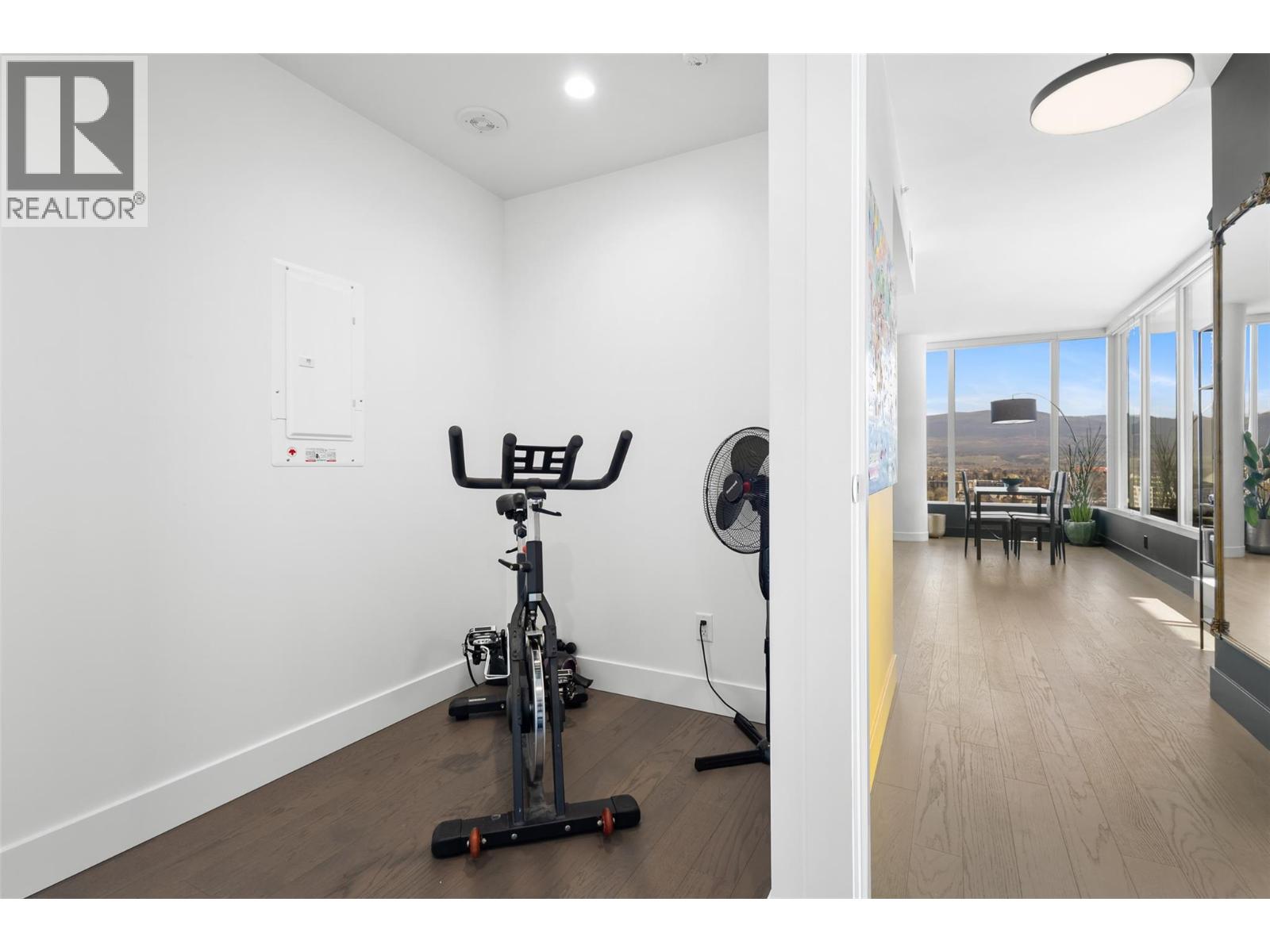 2003 1191 Sunset Drive, Kelowna