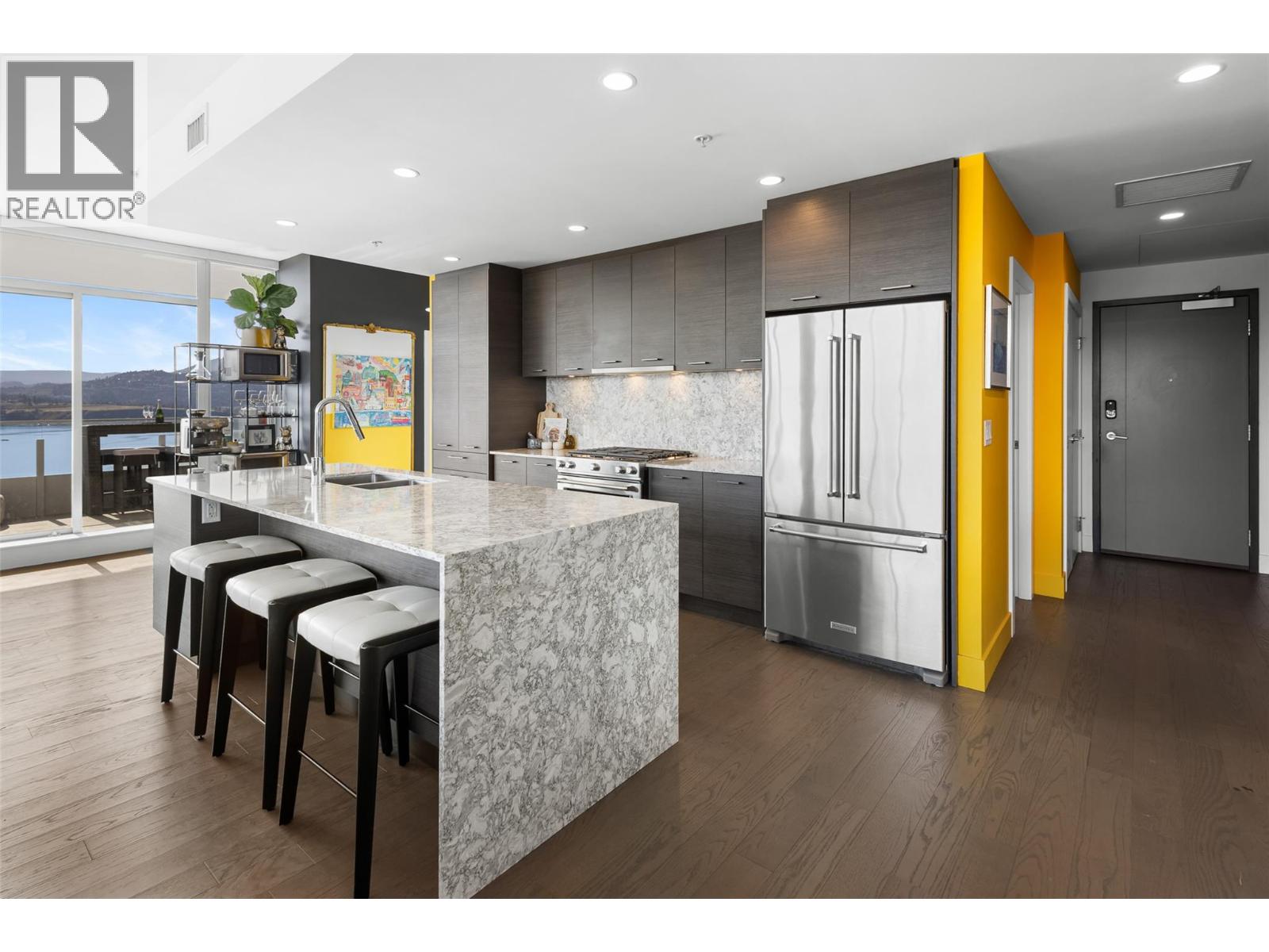 2003 1191 Sunset Drive, Kelowna