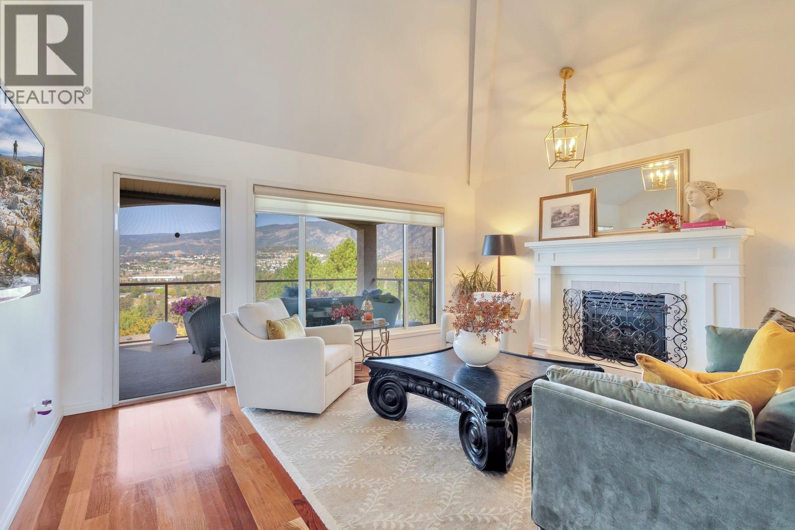  3482 Ridge Boulevard, West Kelowna