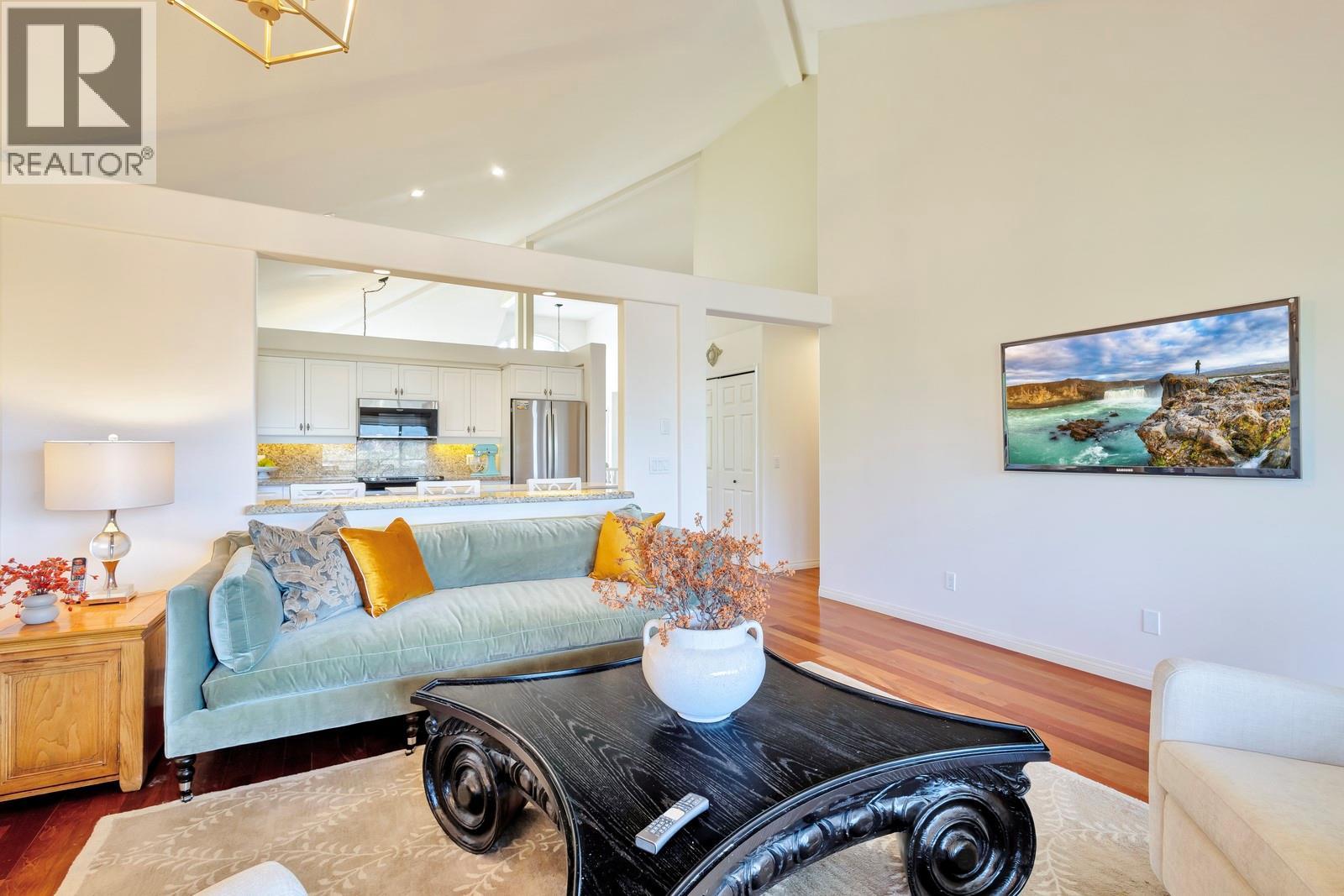  3482 Ridge Boulevard, West Kelowna