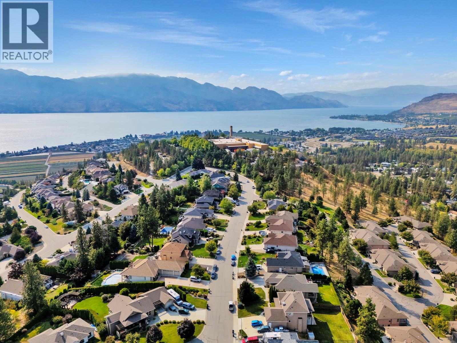 3482 Ridge Boulevard, West Kelowna