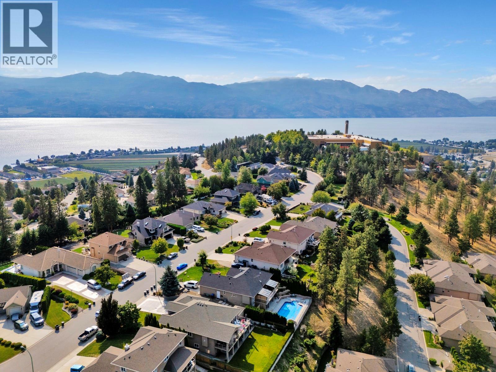  3482 Ridge Boulevard, West Kelowna