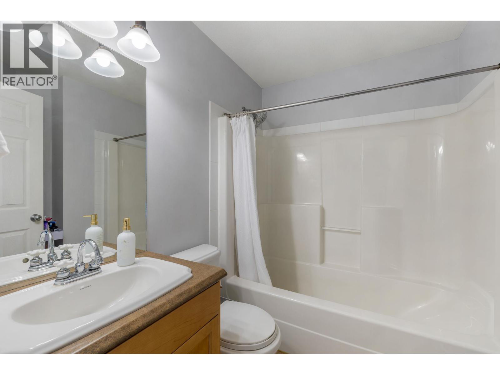 #6 380 Providence Avenue - 30