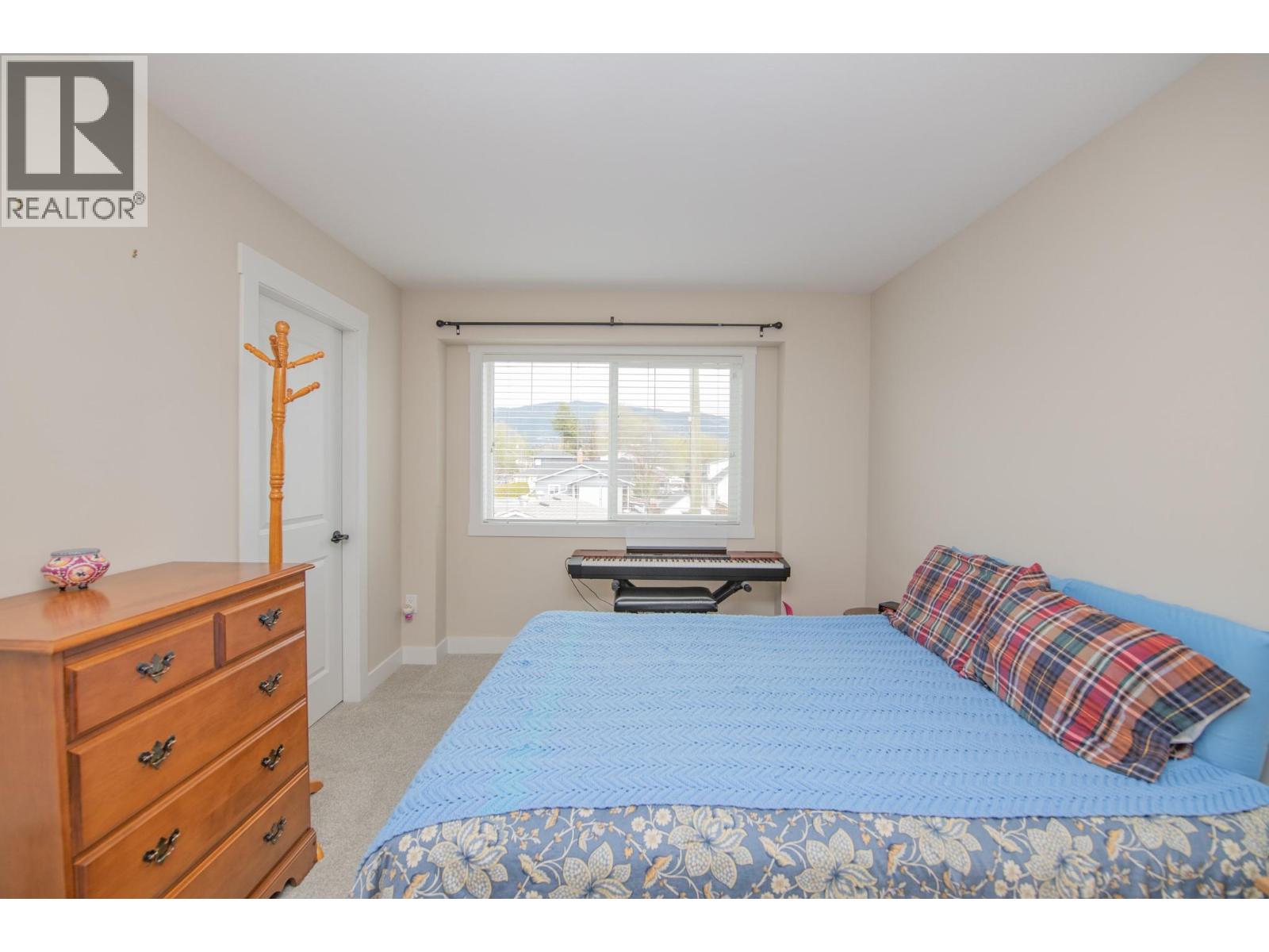#103 4002 30 Avenue - 22