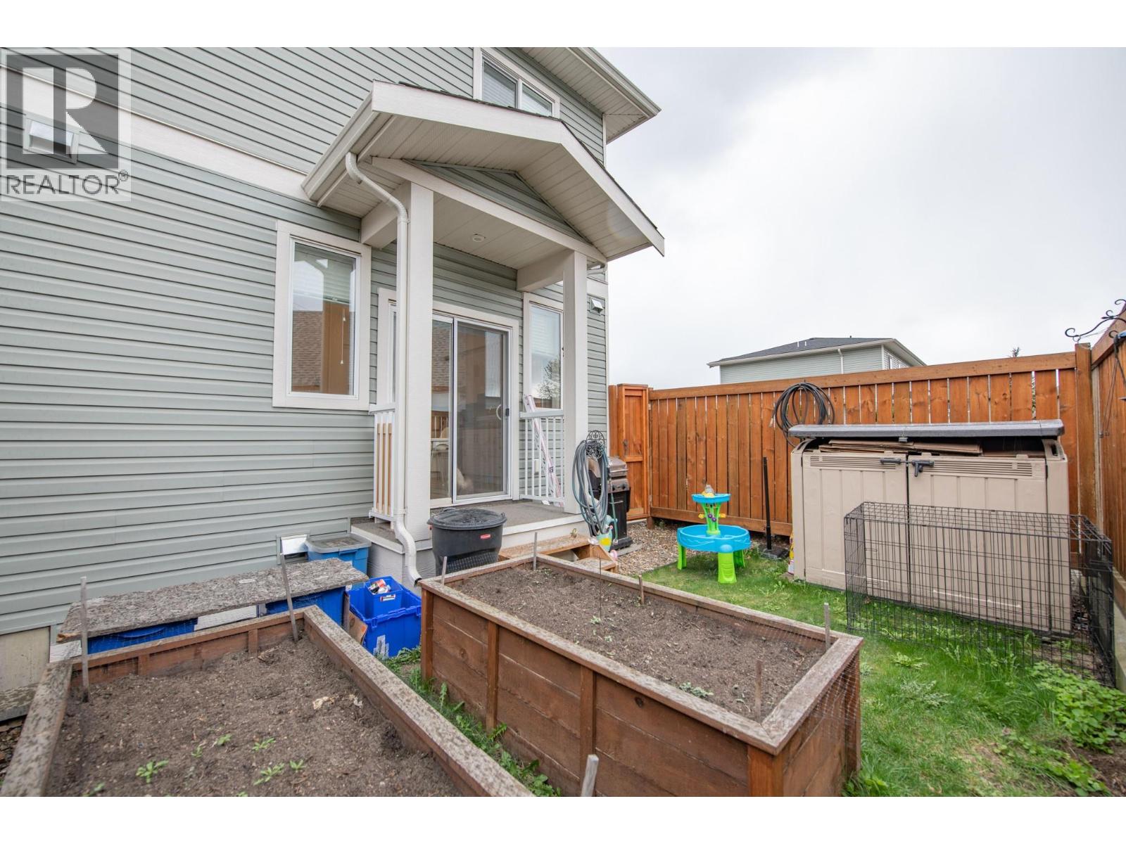 #103 4002 30 AVENUE - 10