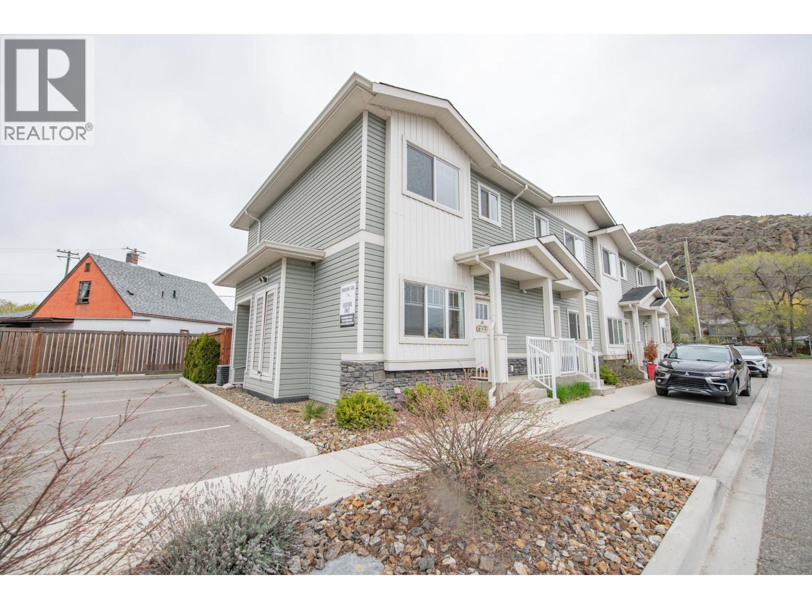 #103 4002 30 AVENUE - 41