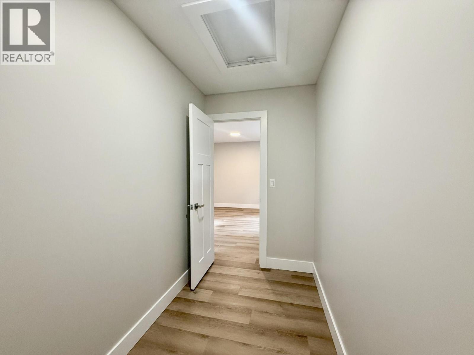 #6 1938 FOXWOOD TRAIL - 16