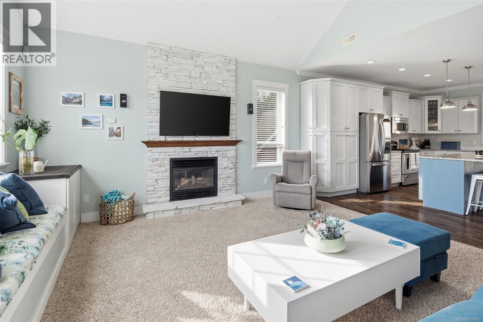 2272 FRENCH RD N - 10