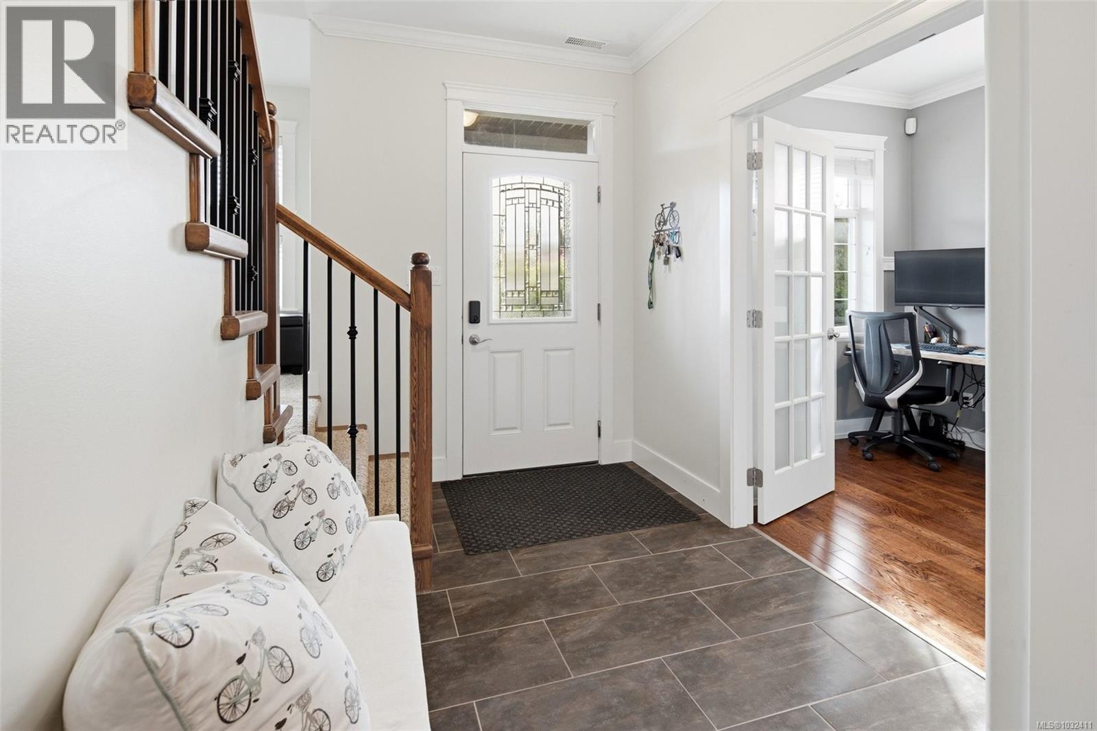 2272 FRENCH RD N - 24