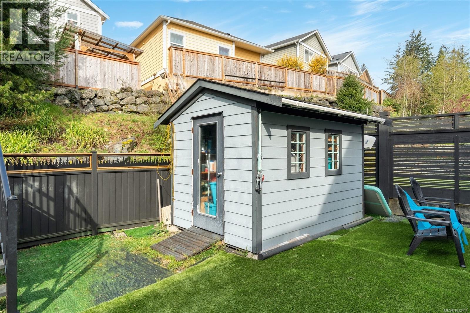 2272 FRENCH RD N - 20