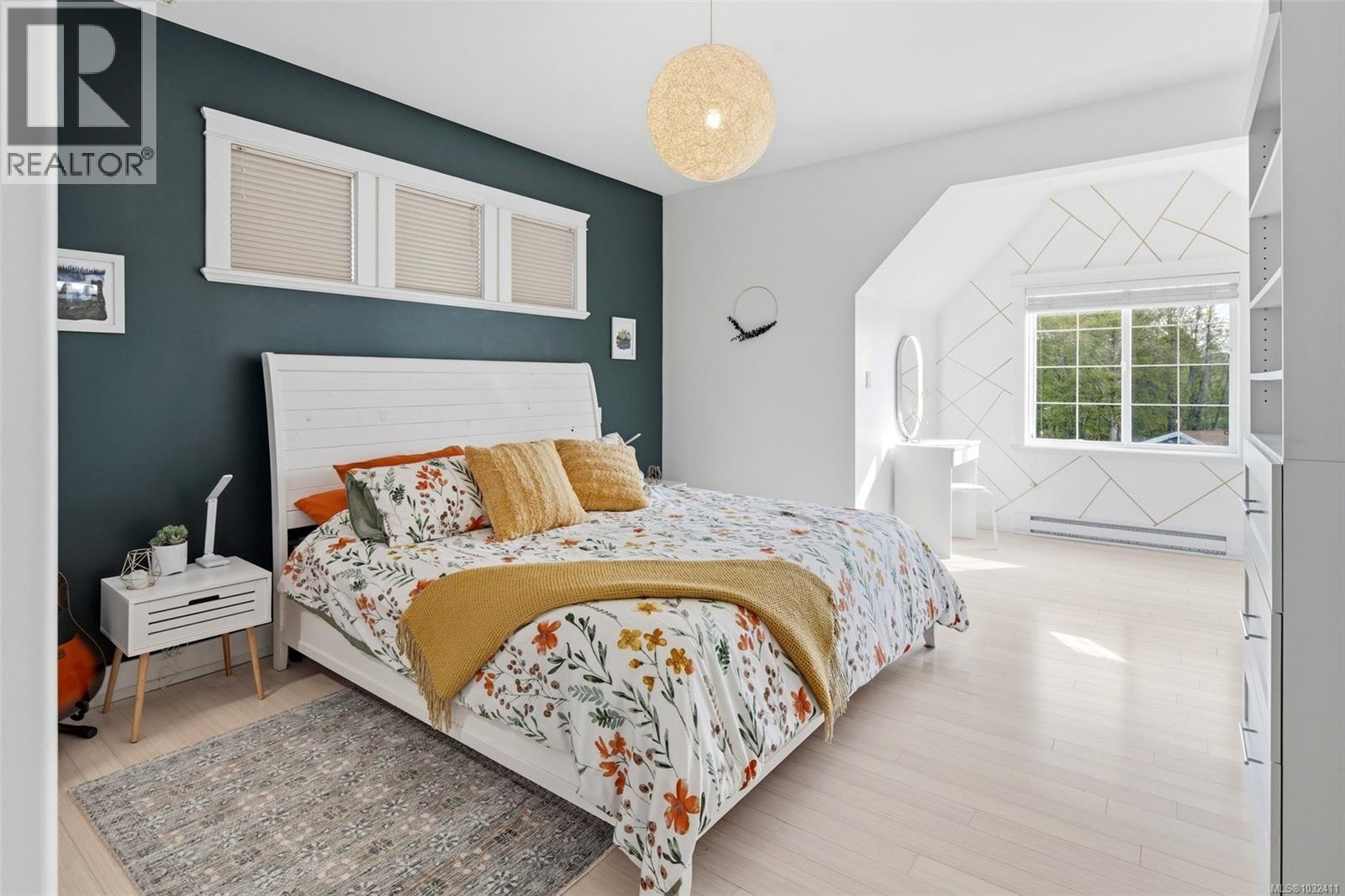 2272 FRENCH RD N - 37