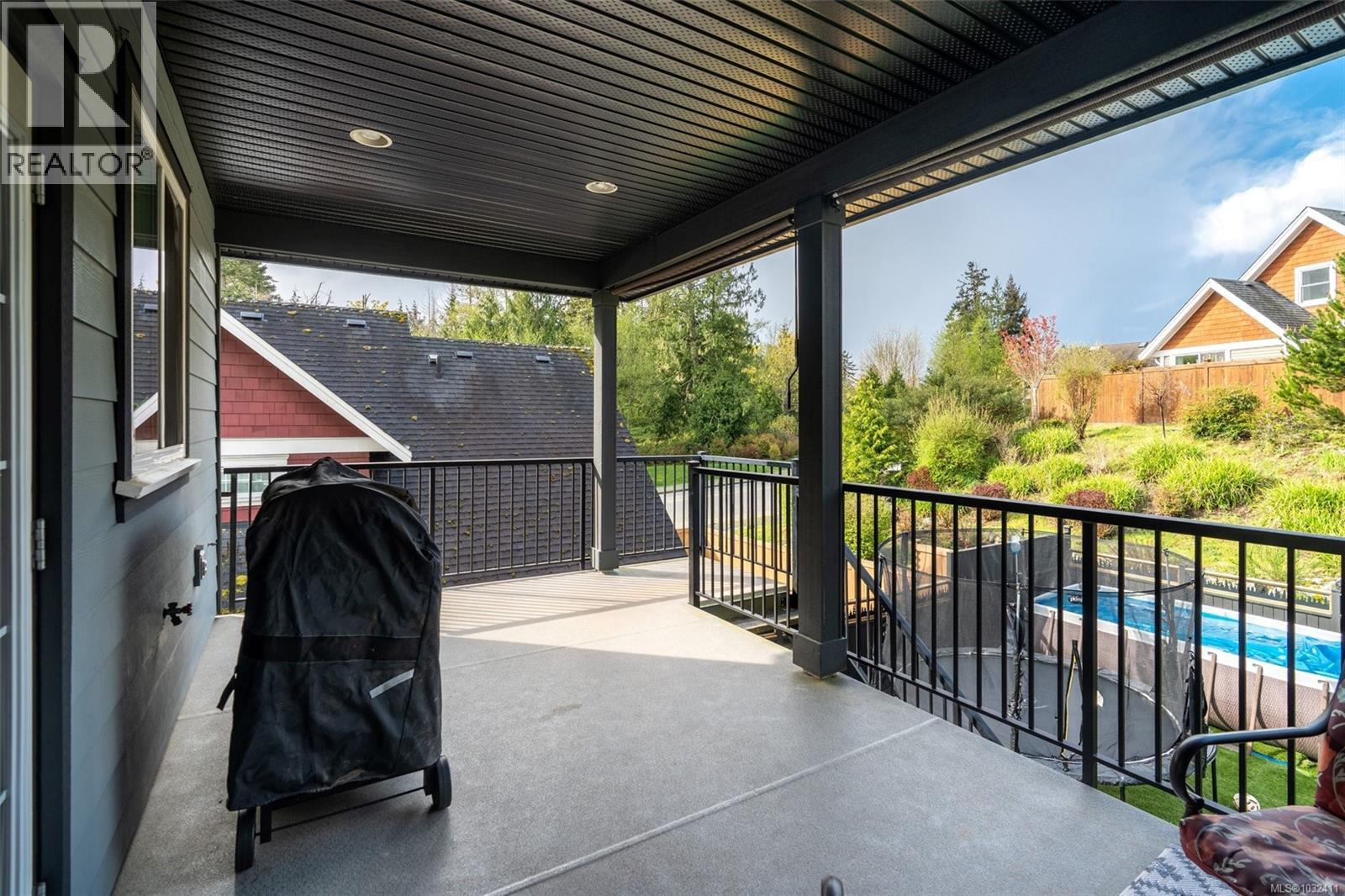 2272 FRENCH RD N - 34