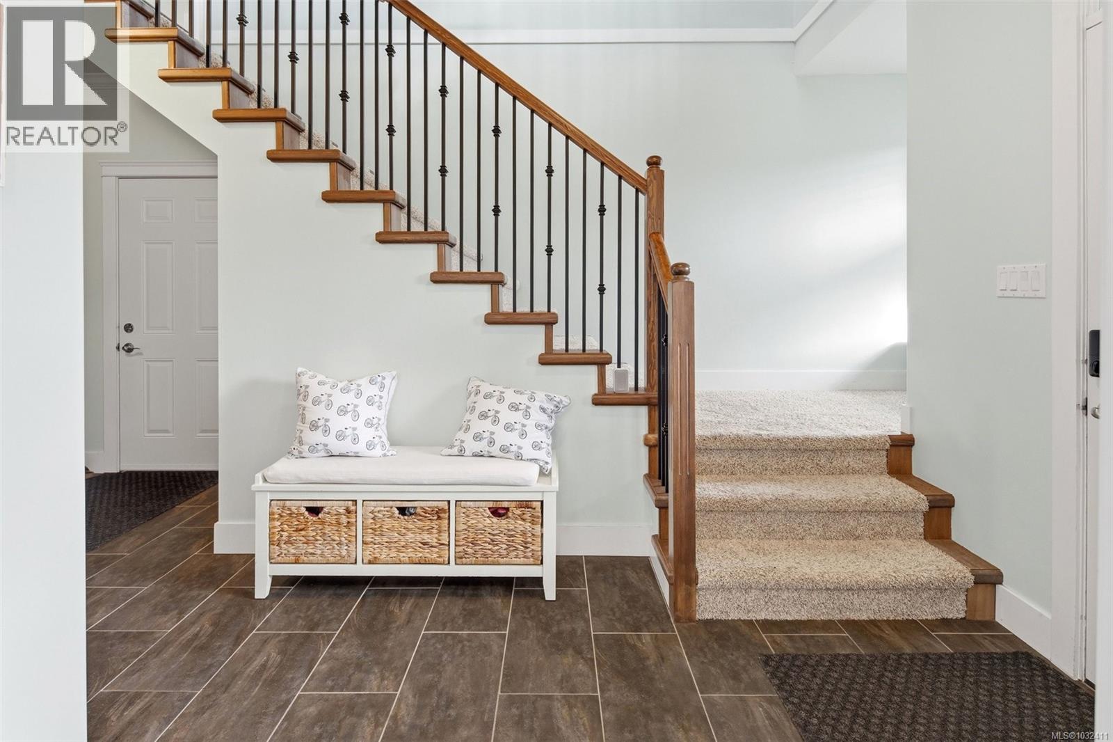 2272 FRENCH RD N - 25