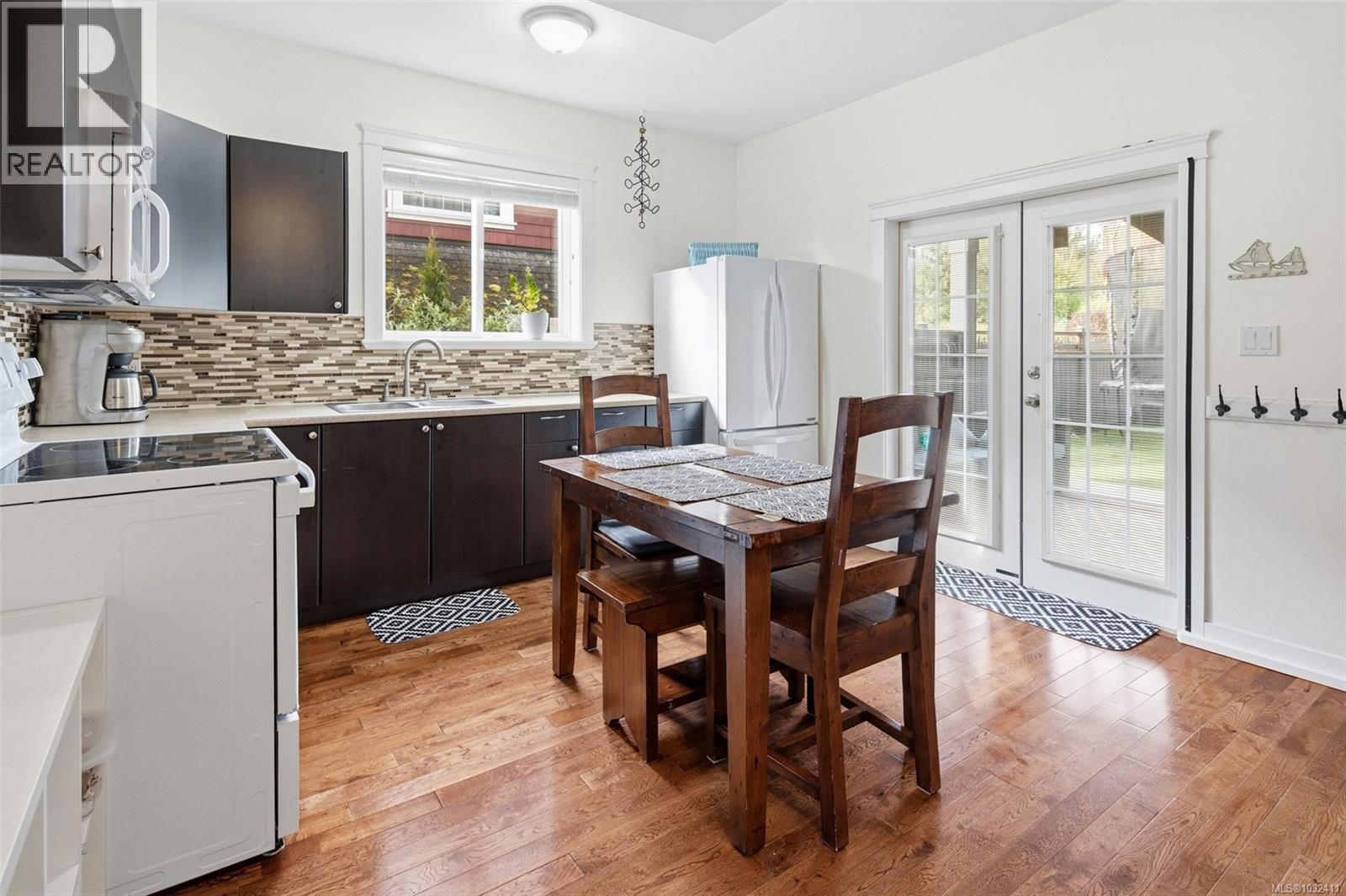 2272 FRENCH RD N - 50