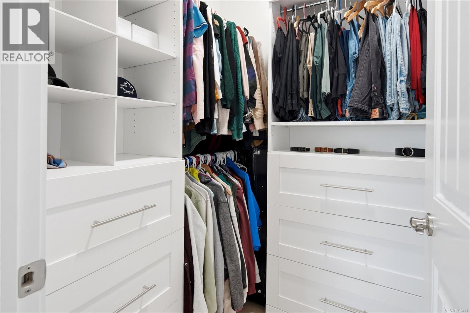 2272 FRENCH RD N - 42