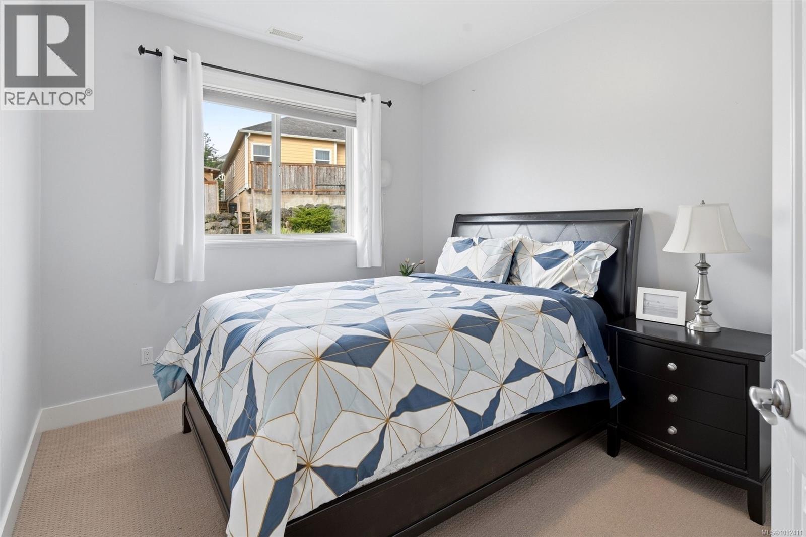 2272 FRENCH RD N - 43