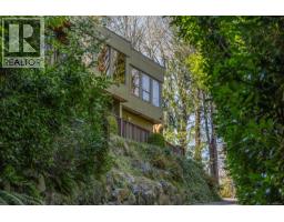 2340 Spring Rd, Campbell River, BC V9W5K8 Photo 81