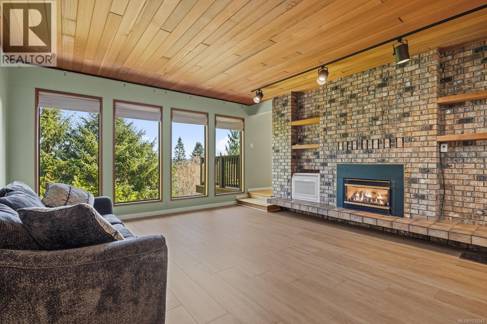 2340 Spring Rd - 3