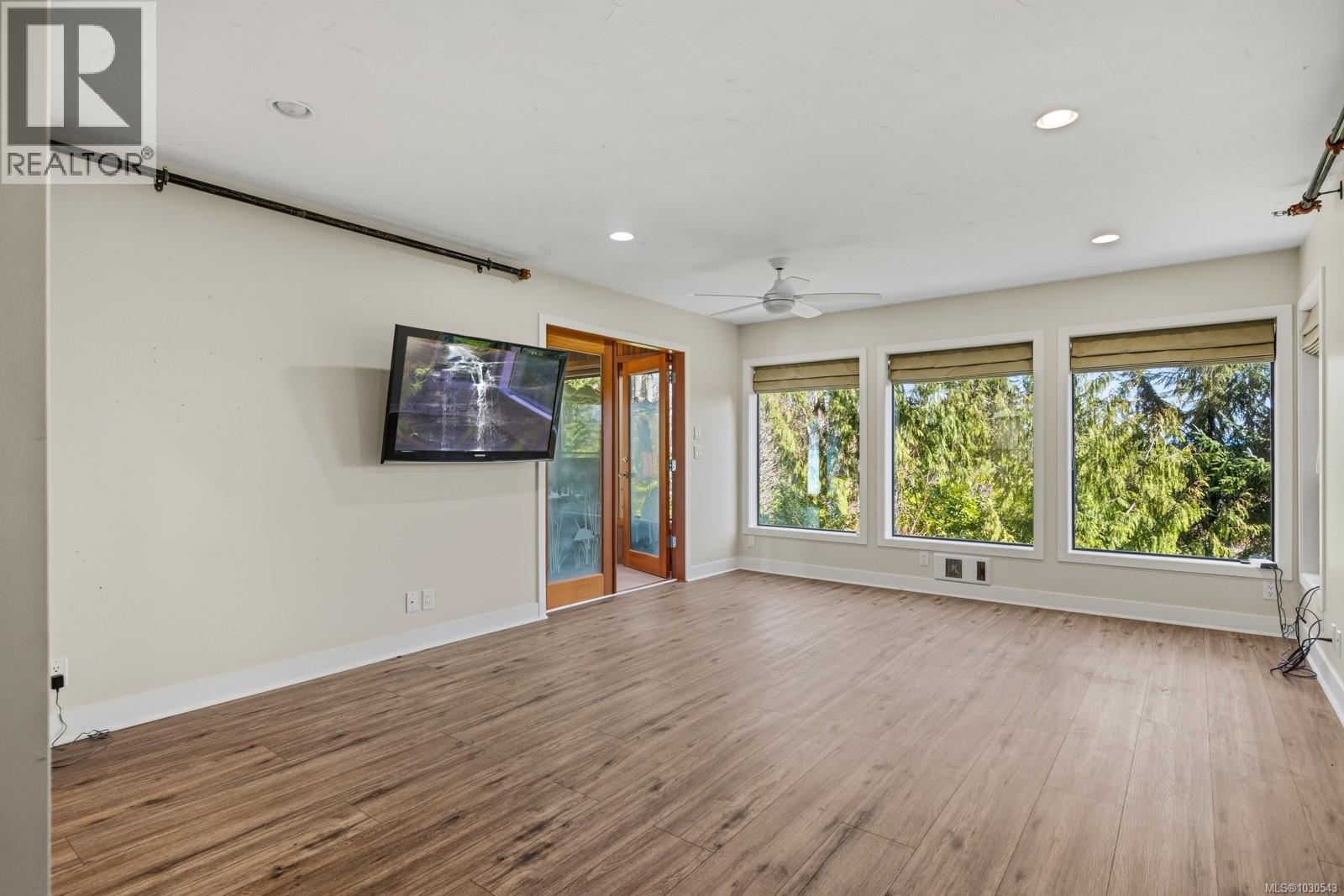 2340 Spring Rd - 24