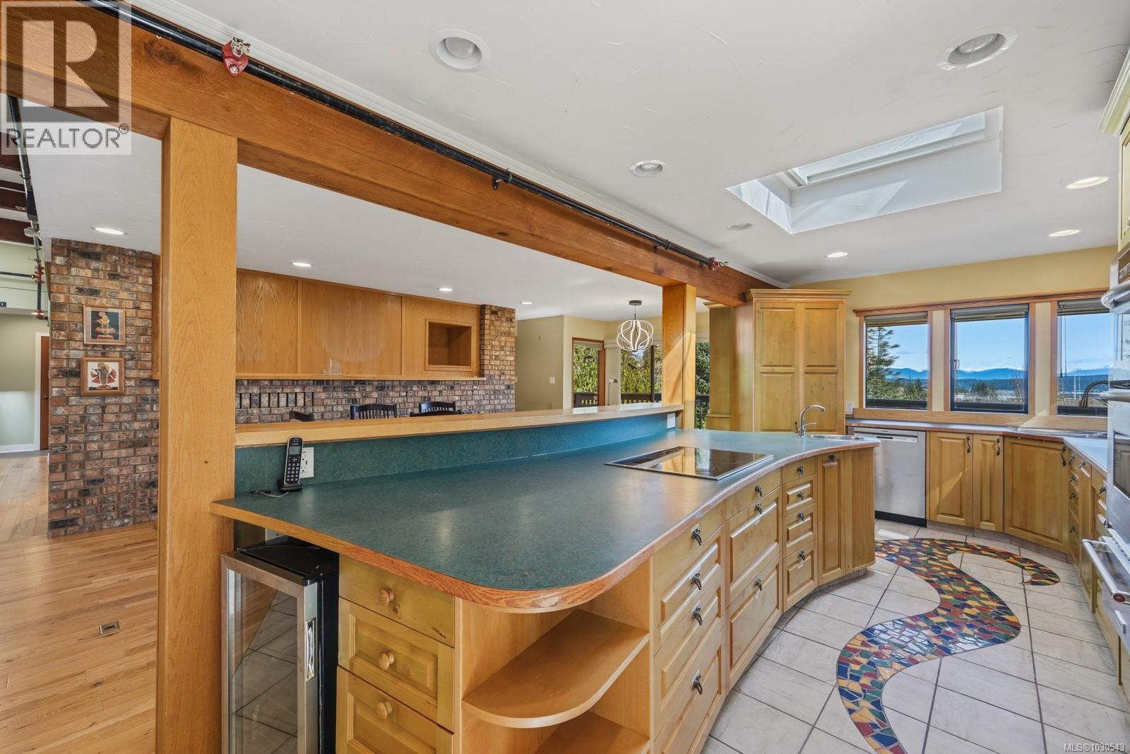 2340 Spring Rd - 4