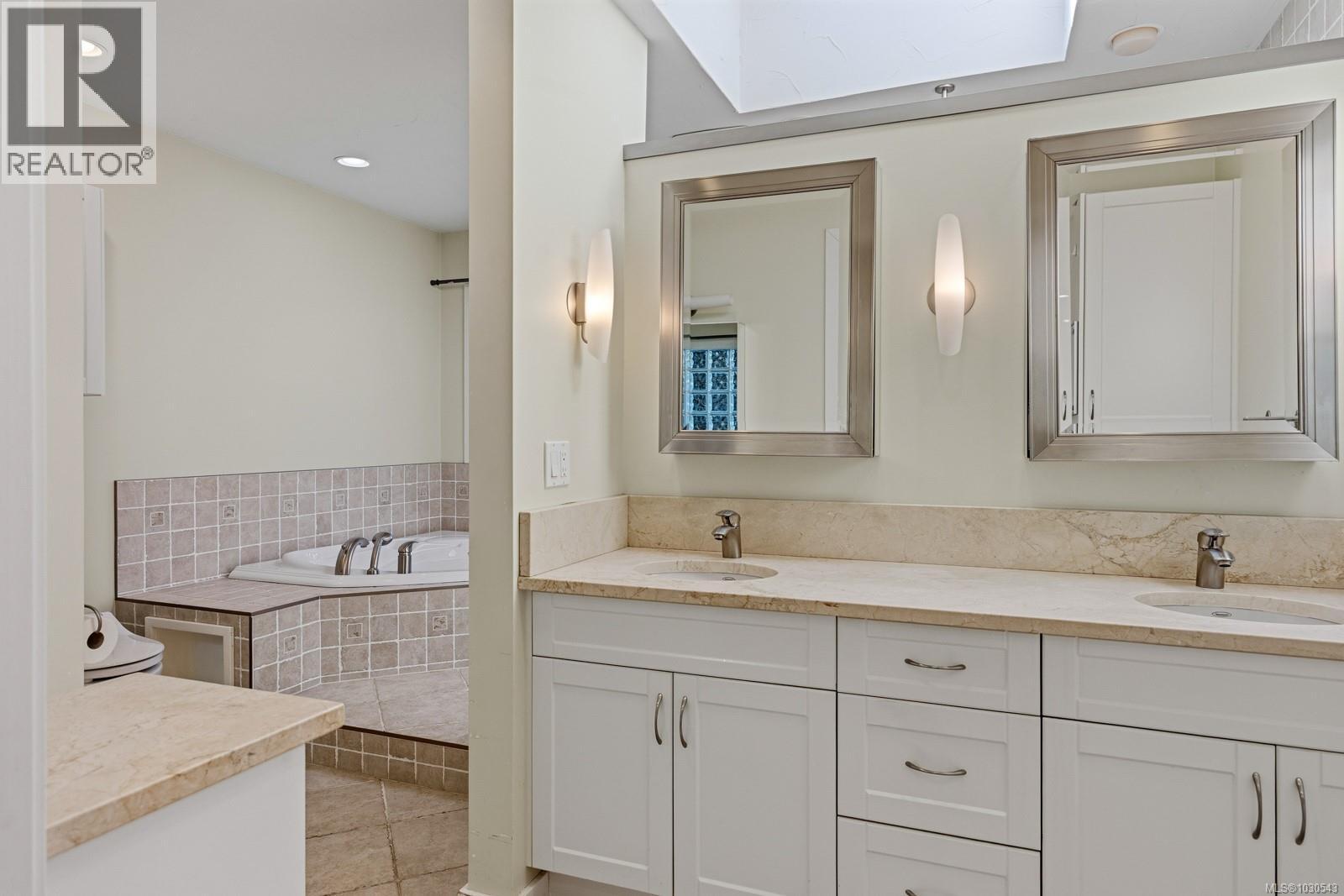 2340 Spring Rd - 27