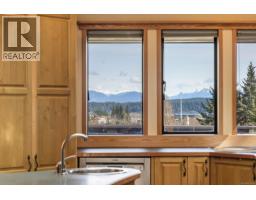 2340 Spring Rd, Campbell River, BC V9W5K8 Photo 17