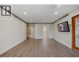 2340 Spring Rd, Campbell River, BC V9W5K8 Photo 22