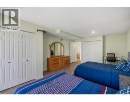 2340 Spring Rd, Campbell River, BC V9W5K8 Photo 35
