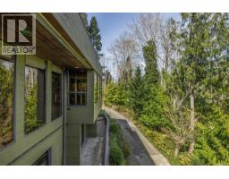 2340 Spring Rd, Campbell River, BC V9W5K8 Photo 65